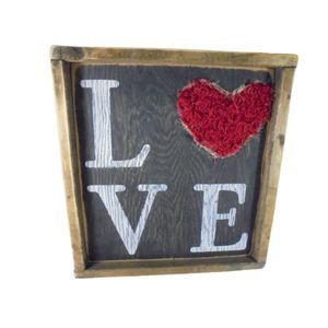 "Love" Heart Rustic Distressed Farmhouse Style Country Wood Sign home decor